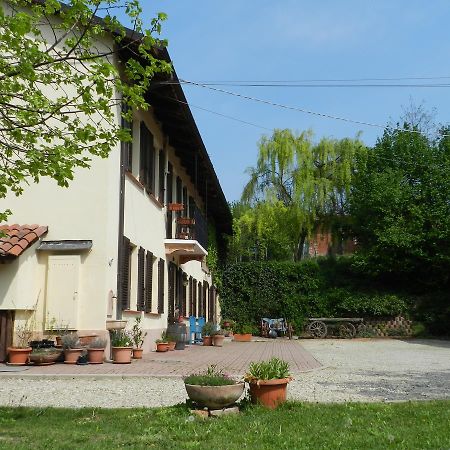Cascina Caldera Guest House Cantarana ภายนอก รูปภาพ
