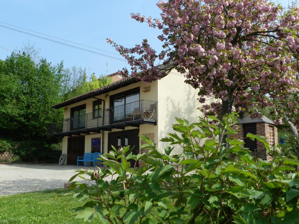 Cascina Caldera Guest House Cantarana ภายนอก รูปภาพ