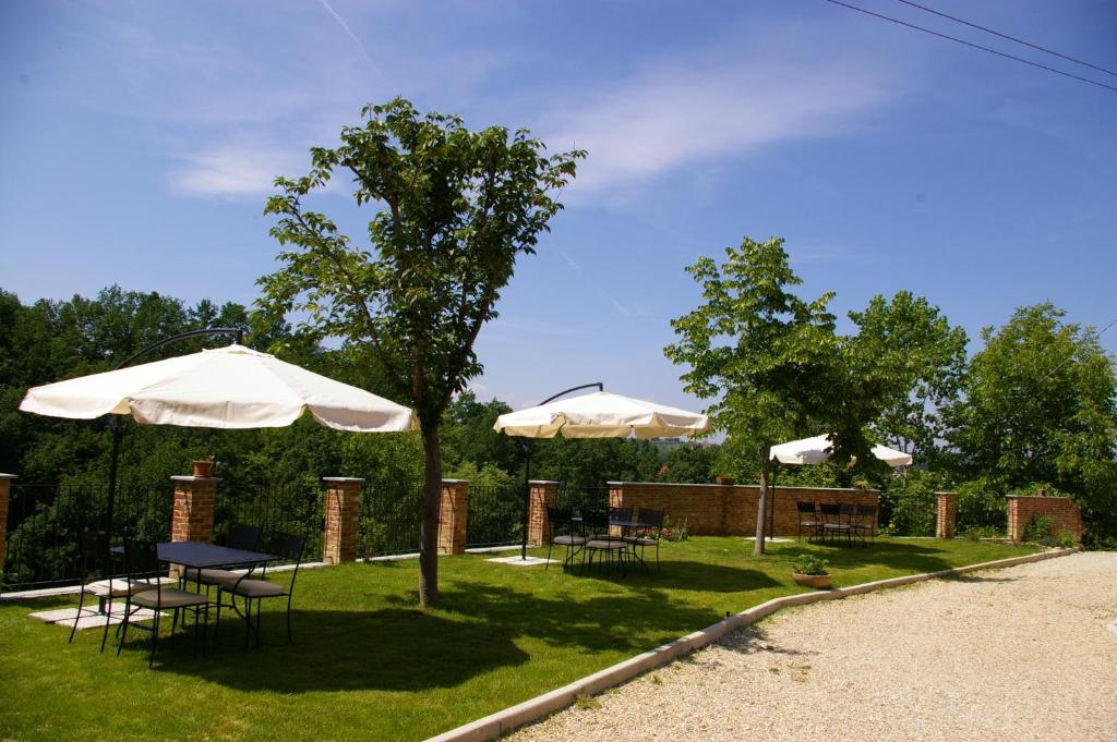 Cascina Caldera Guest House Cantarana ภายนอก รูปภาพ