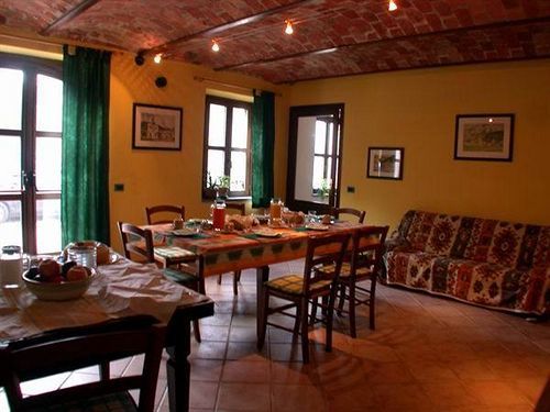 Cascina Caldera Guest House Cantarana ภายนอก รูปภาพ