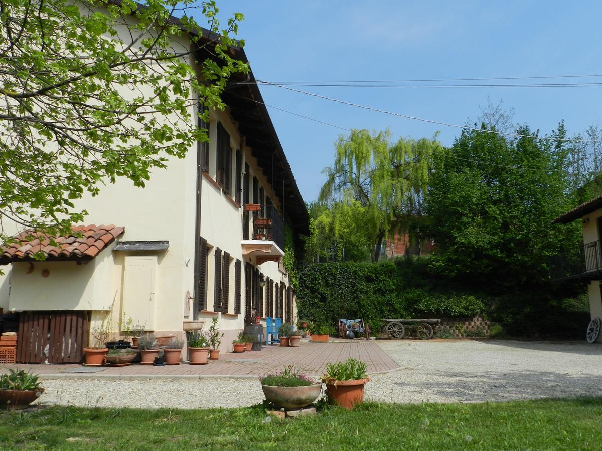 Cascina Caldera Guest House Cantarana ภายนอก รูปภาพ