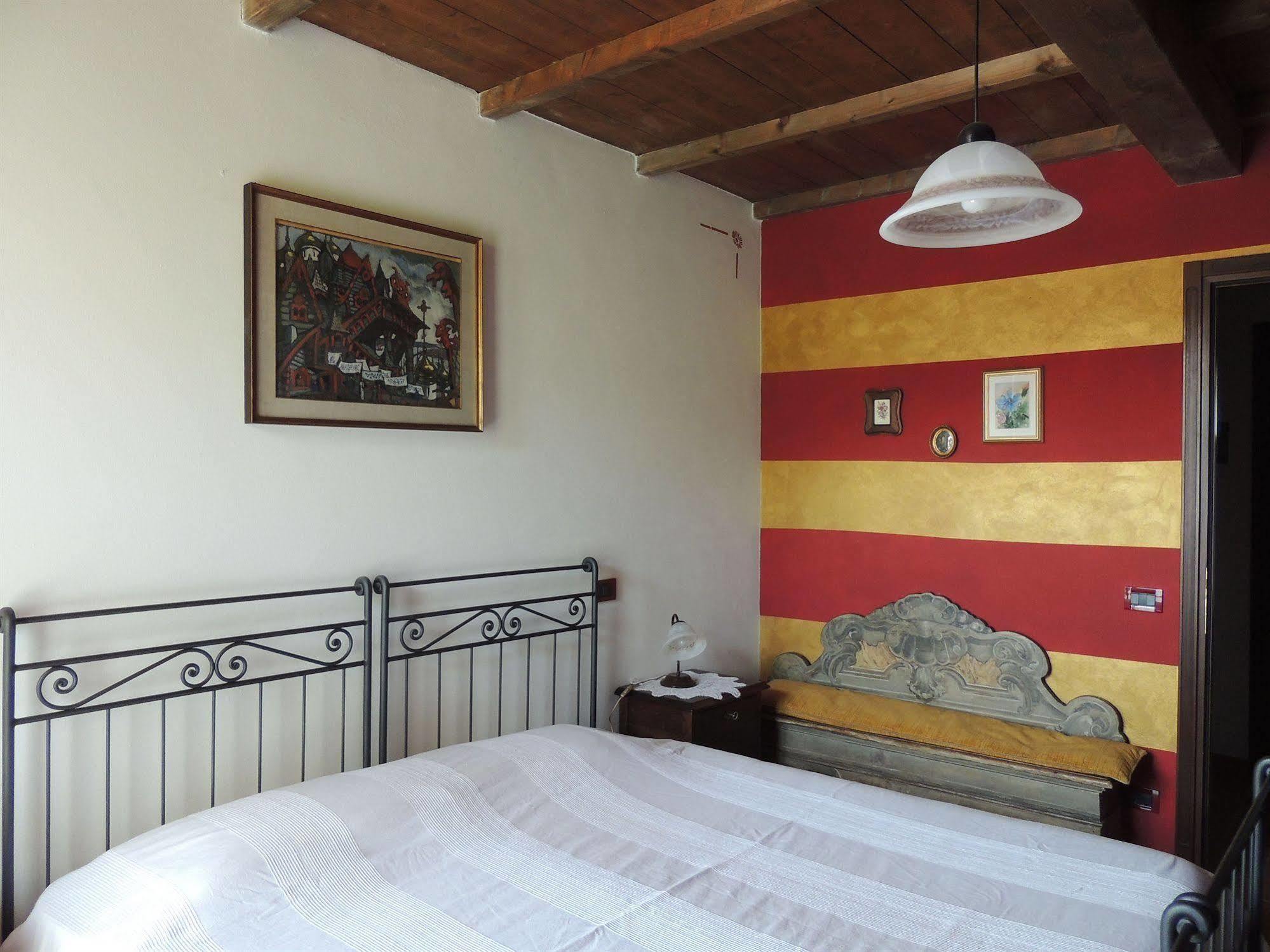 Cascina Caldera Guest House Cantarana ภายนอก รูปภาพ
