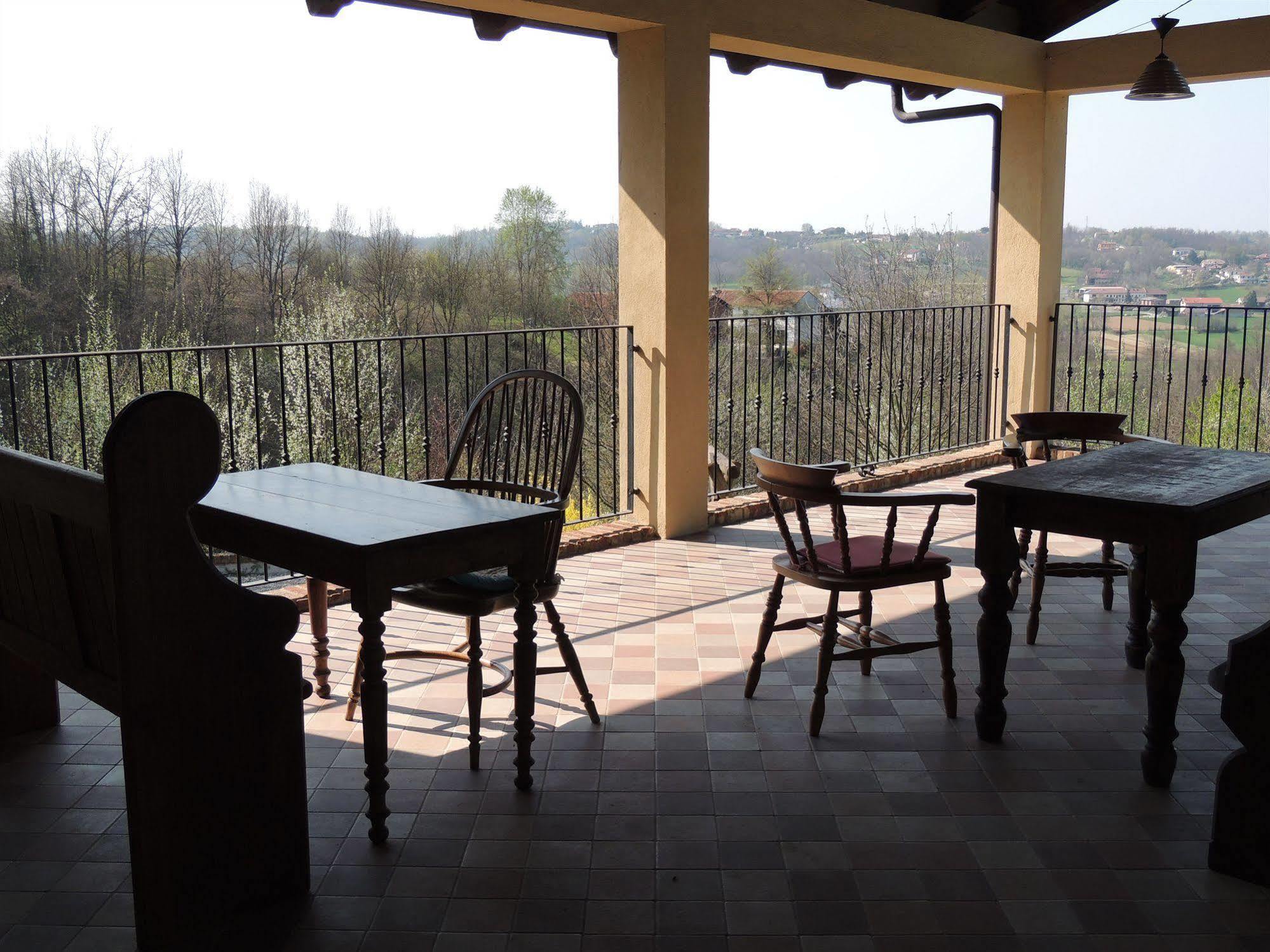 Cascina Caldera Guest House Cantarana ภายนอก รูปภาพ